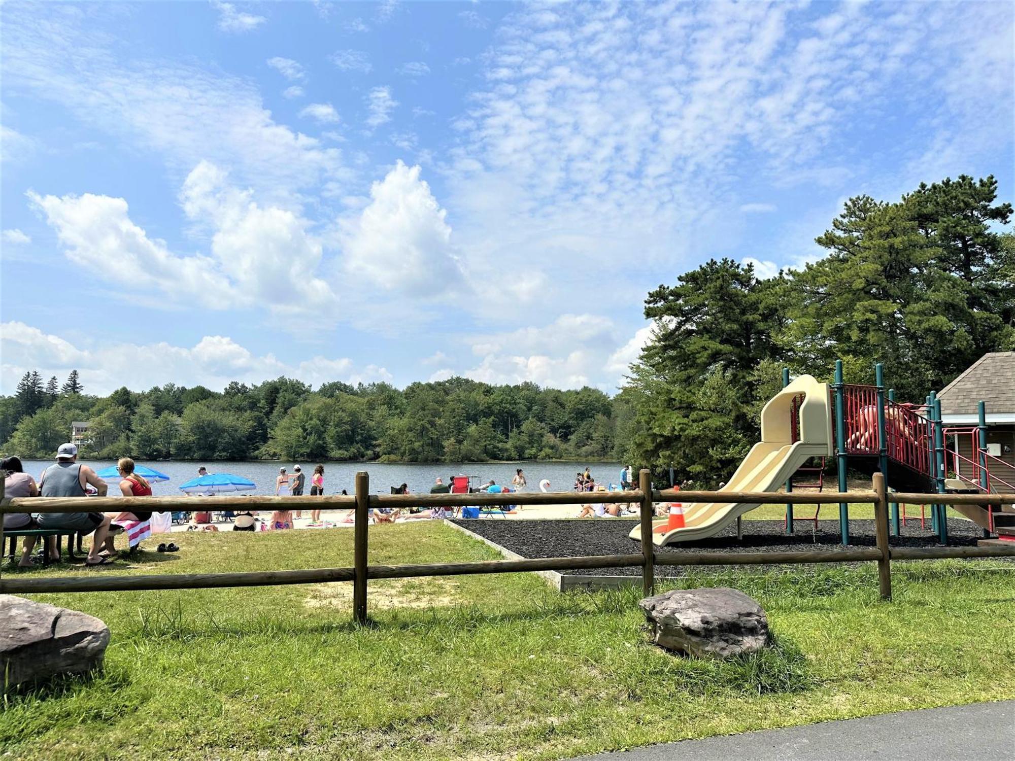 Lakehouse *Hottub*Jacuzzi*Firepit*Bbq*Pool Long Pond Eksteriør billede