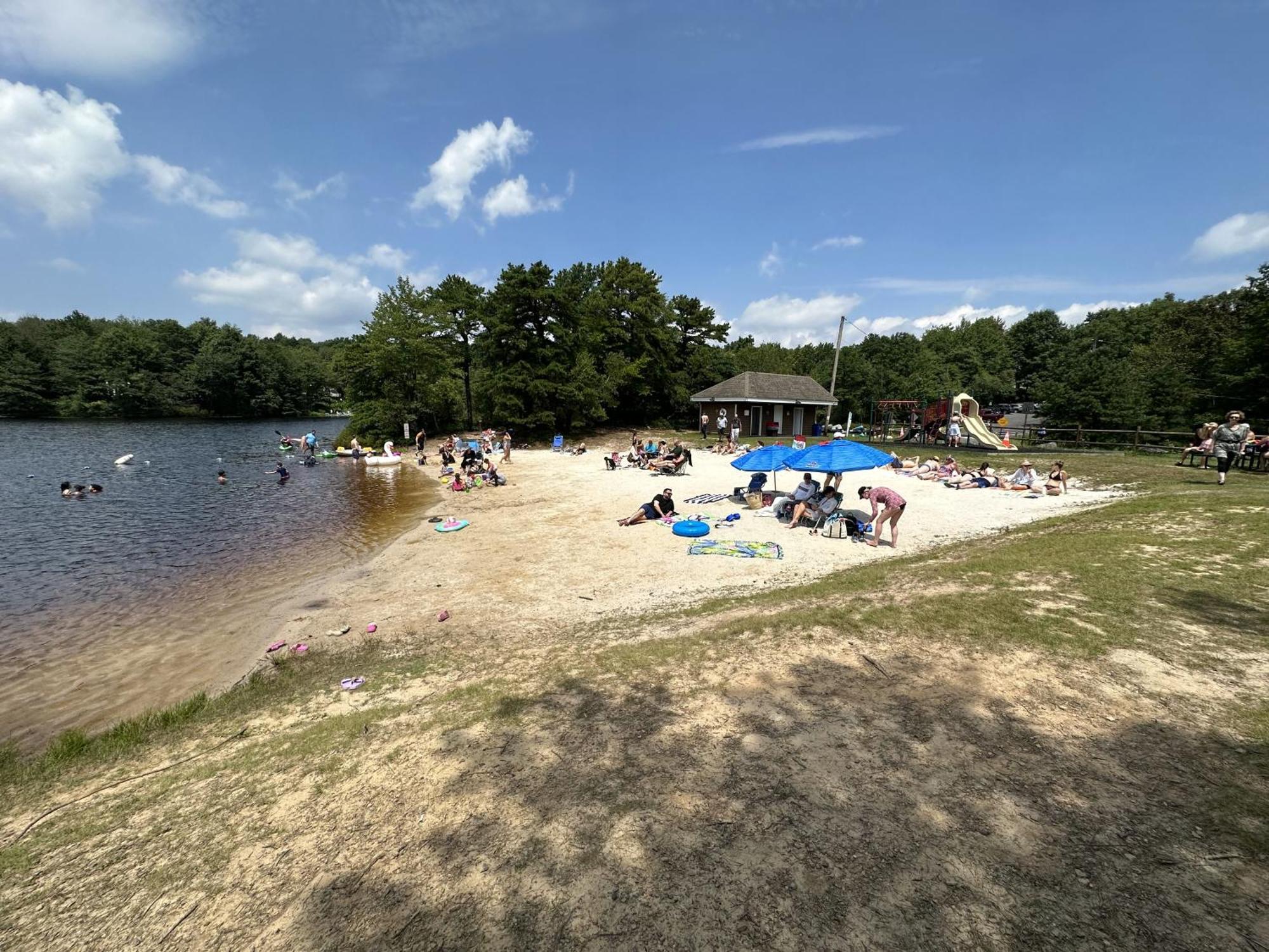 Lakehouse *Hottub*Jacuzzi*Firepit*Bbq*Pool Long Pond Eksteriør billede